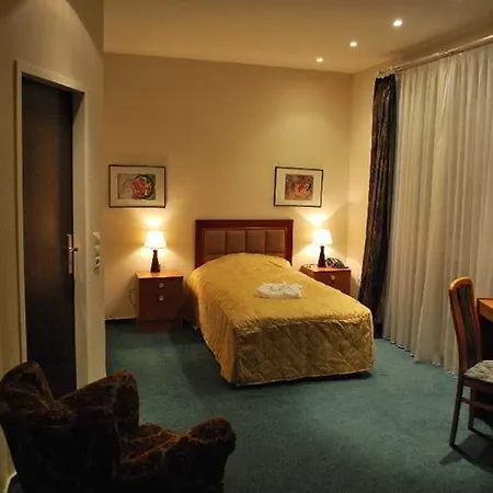 Gold Spring 3* Hannover