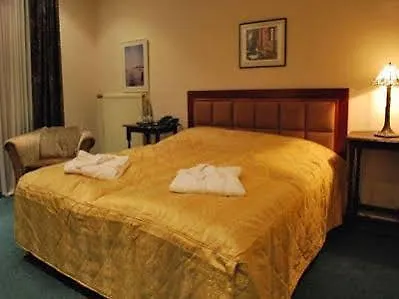 Gold Spring